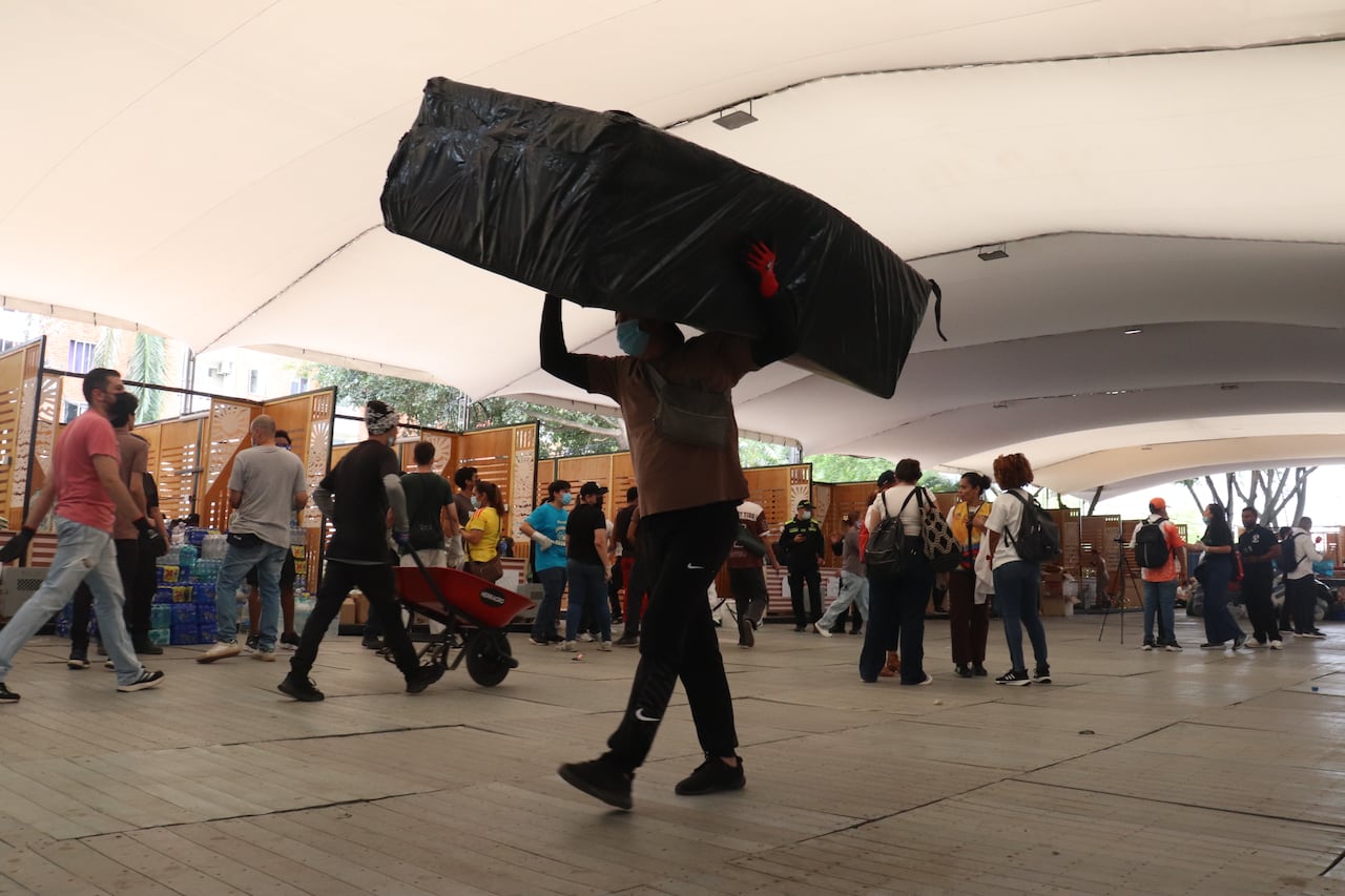 Terremoto en Cali centro de acopio de la ciudadela Petronio Álvarez