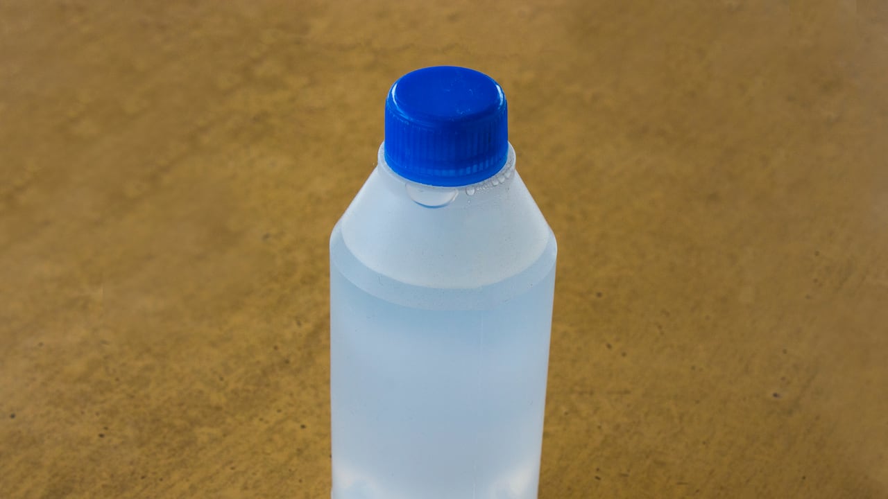 El agua oxigenada es un gran remedio para este problema.