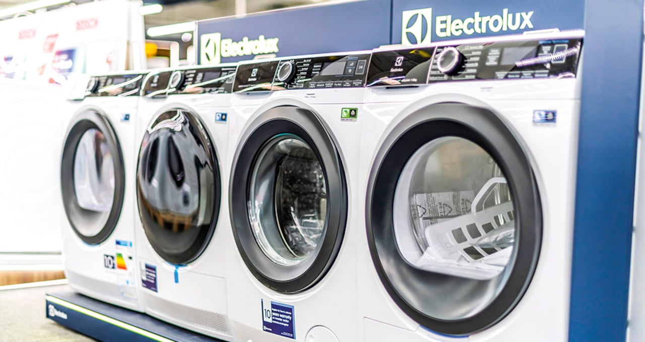 Los nuevos hogares impulsan las compras de electrodomésticos, pero los ya consolidados han demorado las renovaciones.