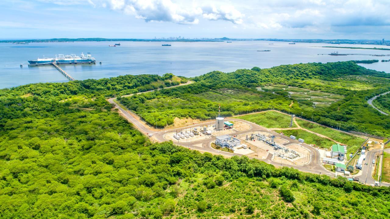 Regasificadora Spec LNG