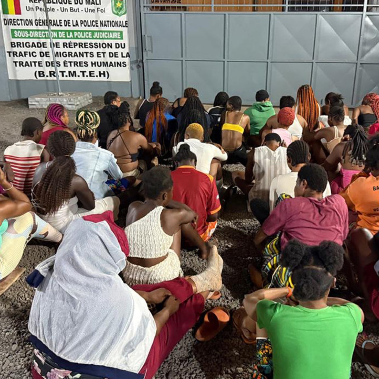 Según la Interpol, esta misma operación brindó la protección de 4.414 alegadas víctimas de trata y la detección de 12.992 migrantes en situación irregular.