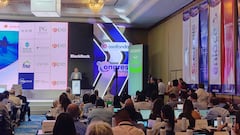 El ministro de Trabajo, Antonio Sanguino, participó en Asofondos.