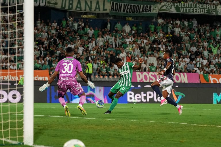 Imagen del encuentro entre Atlético Nacional y Junior de Barranquilla por la fecha 3 del segundo semestre de la Liga Colombiana 2026.