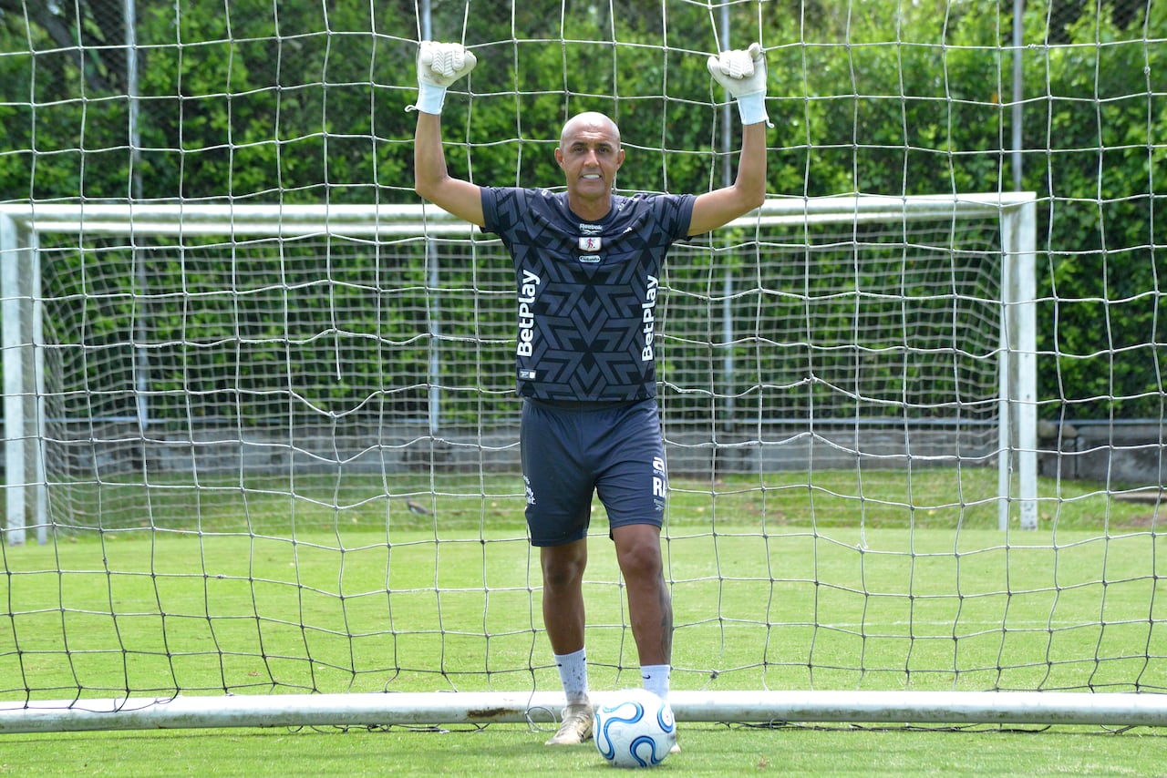 Ricardo Ribeiro Entrenador de Arqueros del América