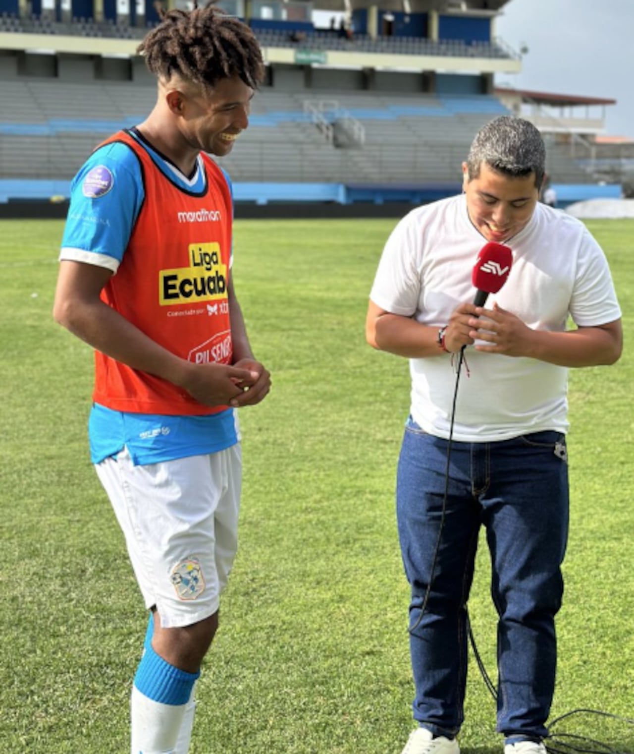 El nombre del futbolista comenzó a tomar fuerza en las últimas horas luego de que periodistas ecuatorianos señalaran que su salida hacia Colombia estaría muy encaminada.