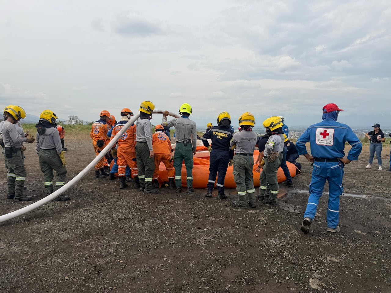 Durante 2026, en la ciudad se han realizado tres simulacros comunitarios para evaluar la capacidad de respuesta ante incendios, fugas de gas y avenidas torrenciales. Fenómeno de El Niño.