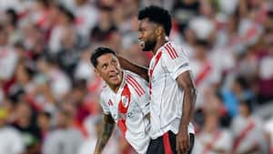 Golazo de Miguel Borja con River.