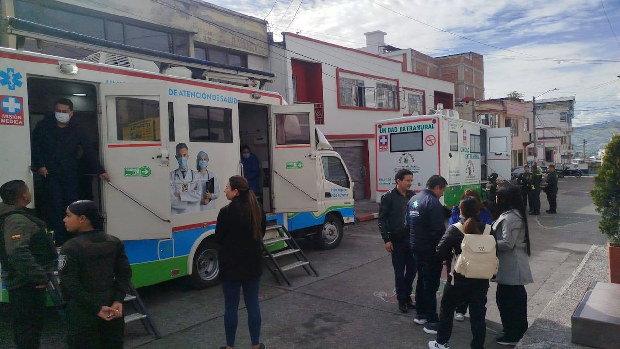 Las autoridades del municipio de Túquerres, Nariño, adelantan el acompañamiento a los familiares del menor, mientras la Fiscalía solicita las audiencias preliminares ante el juez de control de garantías contra el uniformado. Este último será expulsado de la Policía.