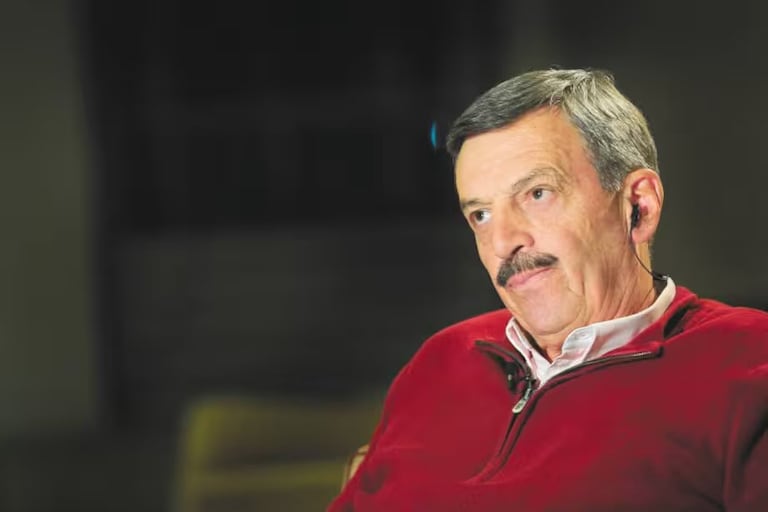 El coronel Luis Alfonso Plazas Vega enfrenta un nuevo proceso por la toma del Palacio de Justicia.