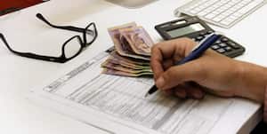 Además de poner IVA a más productos de la
canasta familiar, el proyecto crea incentivos a las megainversiones, genera nuevas exenciones, crea el impuesto unificado, entre otras novedades.