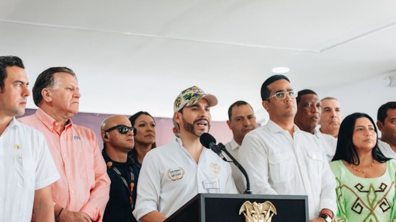 De la Espriella ordenó que se investigue al rector de la Universidad de La Guajira, Carlos Robles, por supuestas irregularidades al frente de la institución.