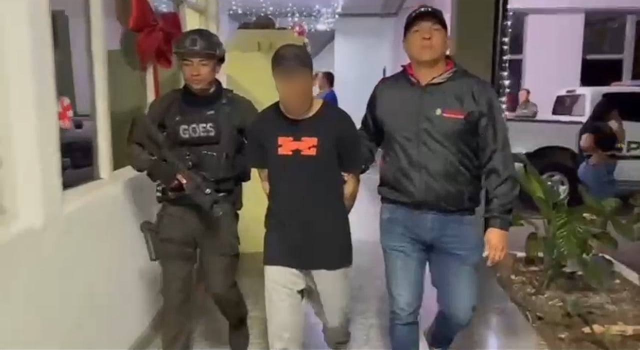 Tras ser presentado por la Fiscalía ante un juez de control de garantías en varias audiencias preliminares, ‘El Zarco’ fue enviado a la cárcel mientras se adelanta su proceso judicial.