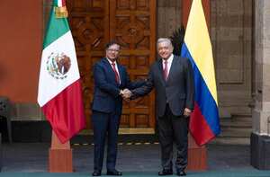 Presidentes de Colombia, Gustavo Petro, y de México, Andrés Manuel Obrador, en ciudad de México.