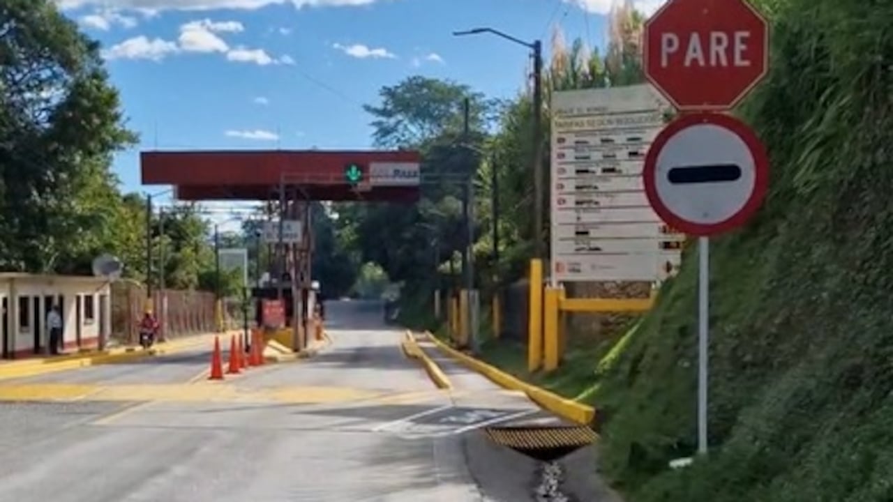 Las comunidades anunciaron que el 22 de julio deberá llegar una comisión del gobierno nacional a este punto de la vía, de lo contrario bloquearán en este punto del corredor internacional.