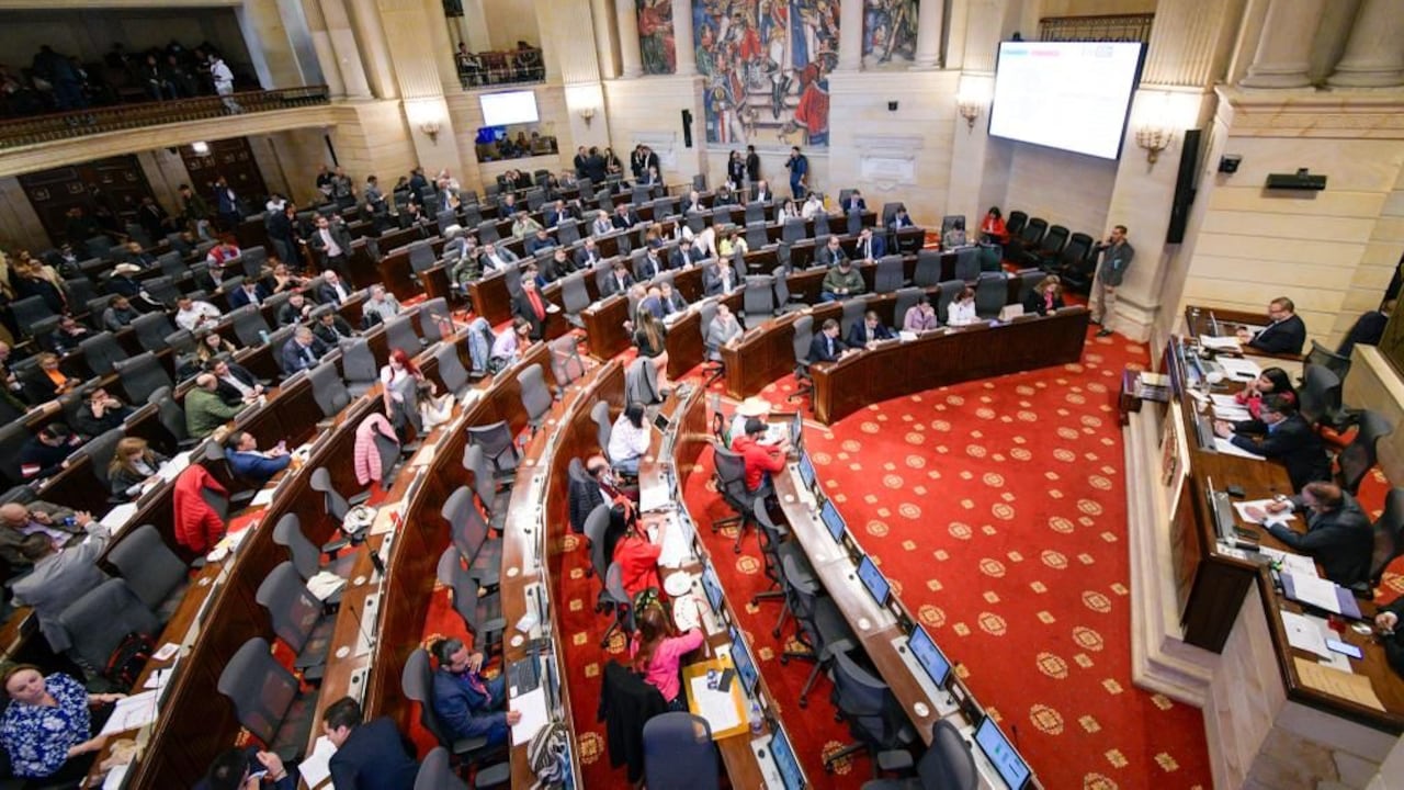 Representantes del Pacto Histórico no fueron a la plenaria de la Cámara por las marchas del 27 de septiembre.