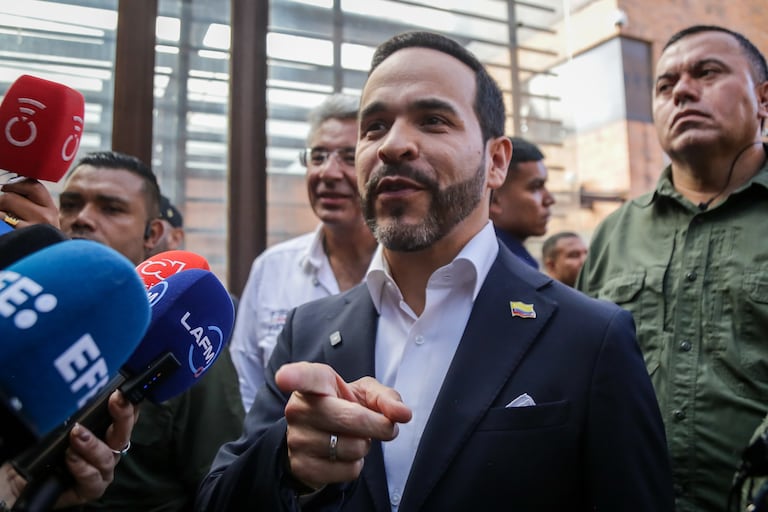 Abelardo de la Espriella, candidato presidencial.
