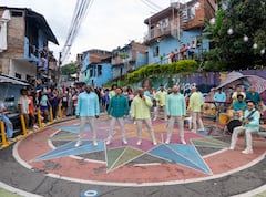 Realidad-Es / Grupo Niche