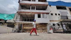 Comerciantes manifiestan falta de apoyo tras atentado en la base aérea Marco Fidel Suarez de Cali.