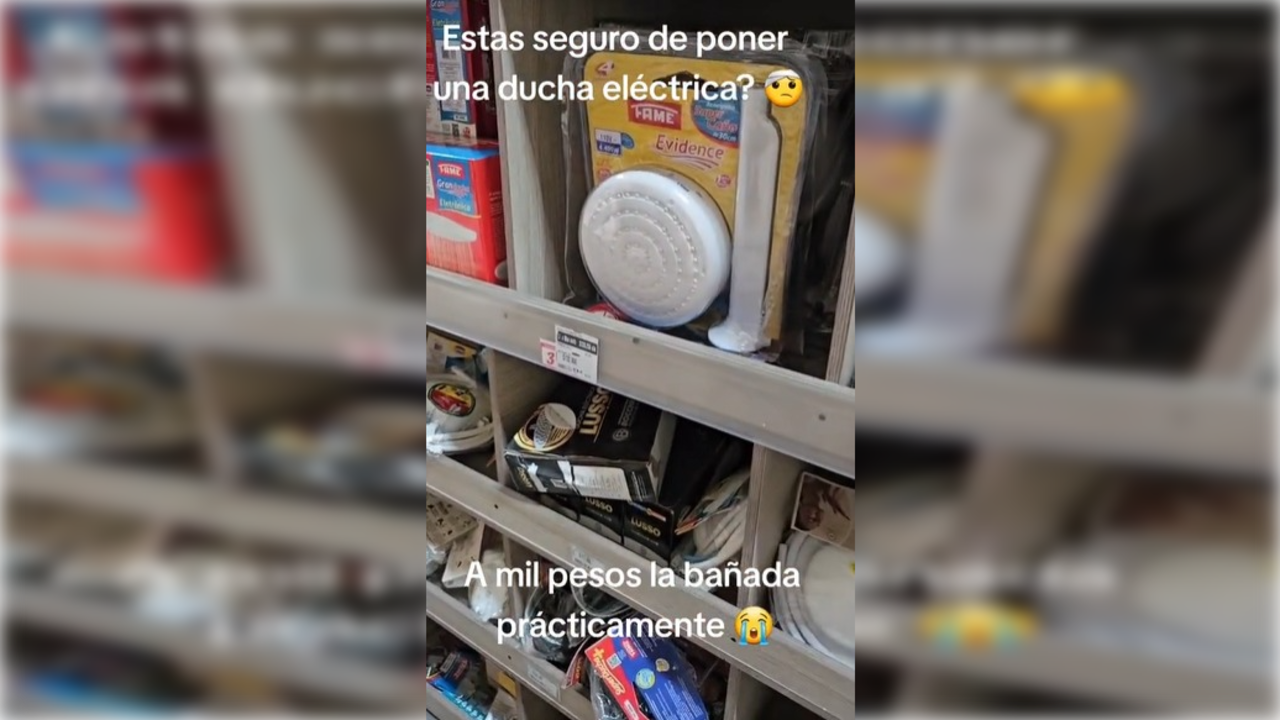 Captura de pantalla video TikTok @angelarias4512