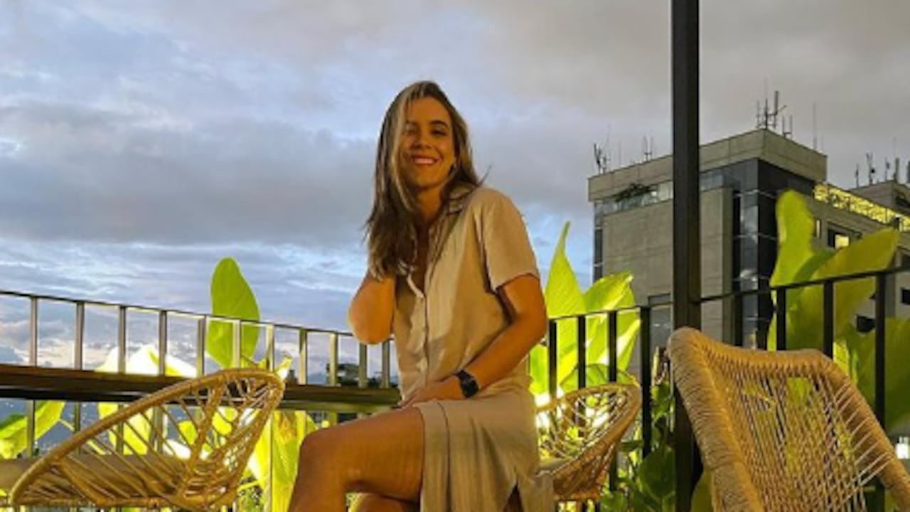 Isabella Atehortúa, presentadora de RCN.