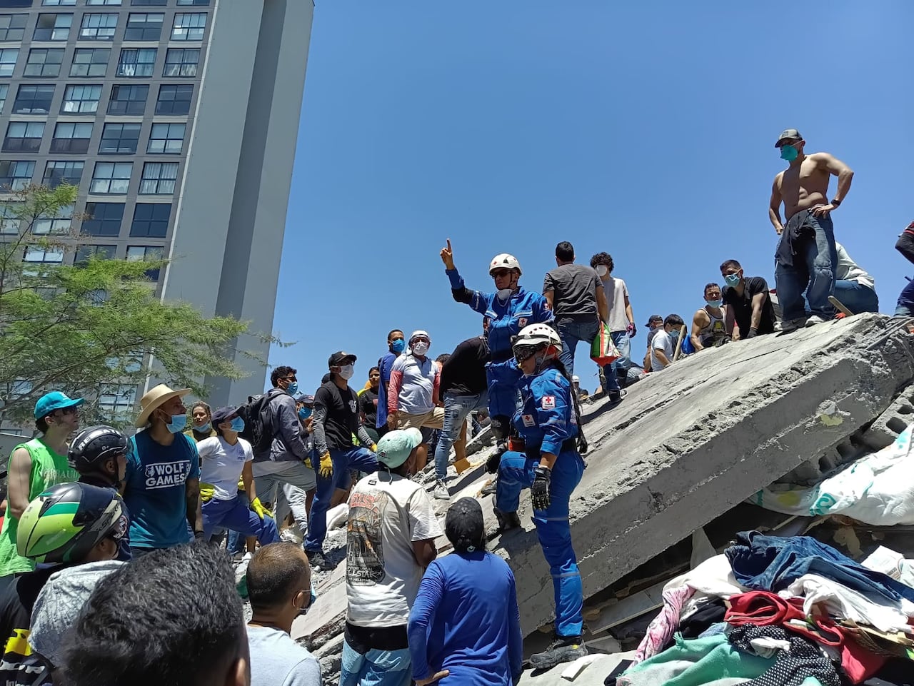 Cerca de 400 voluntarios diarios participan en las acciones de atención y acompañamiento en Cali y 20 municipios del departamento.