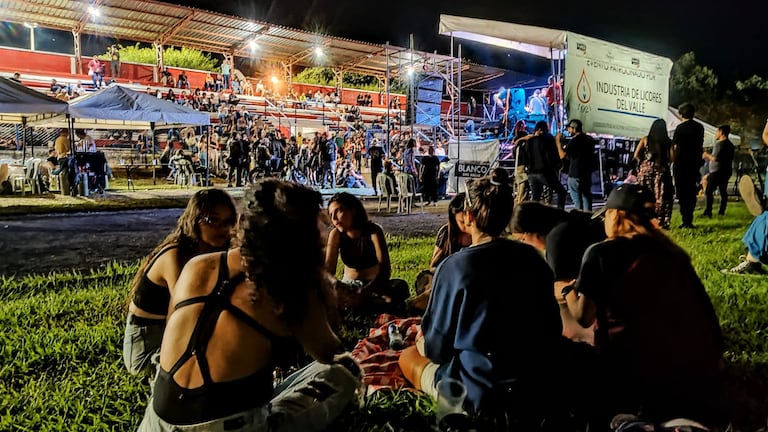 Los emprendimientos y un espacio especial para niños son las novedades de esta edición, que busca vincular a las nuevas generaciones al espíritu rockero del evento.