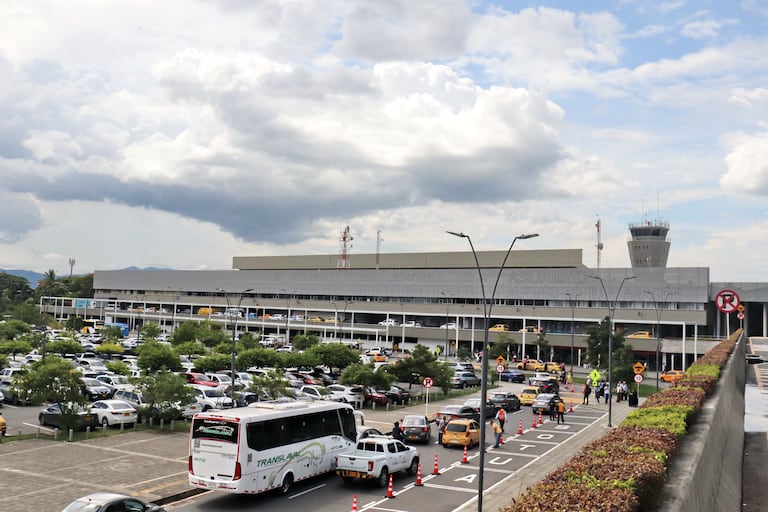 Aeropuerto Alfonso Bonilla Aragón