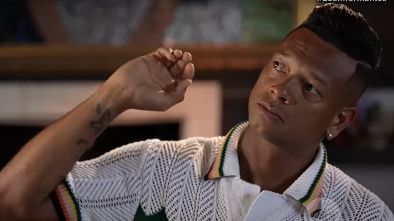 El exjugador recordó cuando casi salta de un balcón.