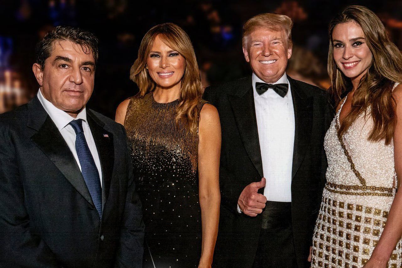 Paolo Zampolli, Melania Trump, Donald Trump y Amanda Ungaro.