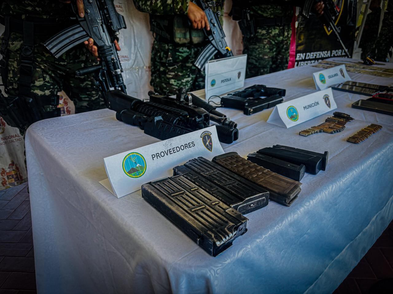 El resultado se obtuvo en medio de combates sostenidos con integrantes del ELN, en una operación que permitió afectar las capacidades de esta estructura armada en el oriente del departamento del Cauca.