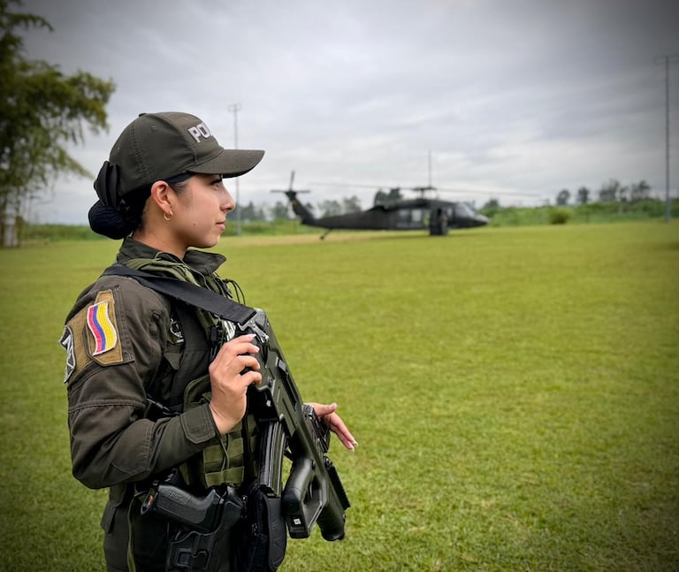 Los integrantes de la Policía se ubicaron en las 818 mesas instaladas durante esta jornada electoral, de ahí que se presentaron estas capturas.