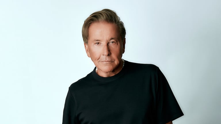 Ricardo Montaner regresa a los escenarios y se presentará en Bogotá en 2026