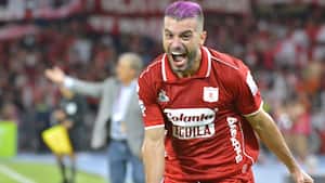 Iago Falque vistiendo los colores del América de Cali / Foto: Raúl Palacios - El País