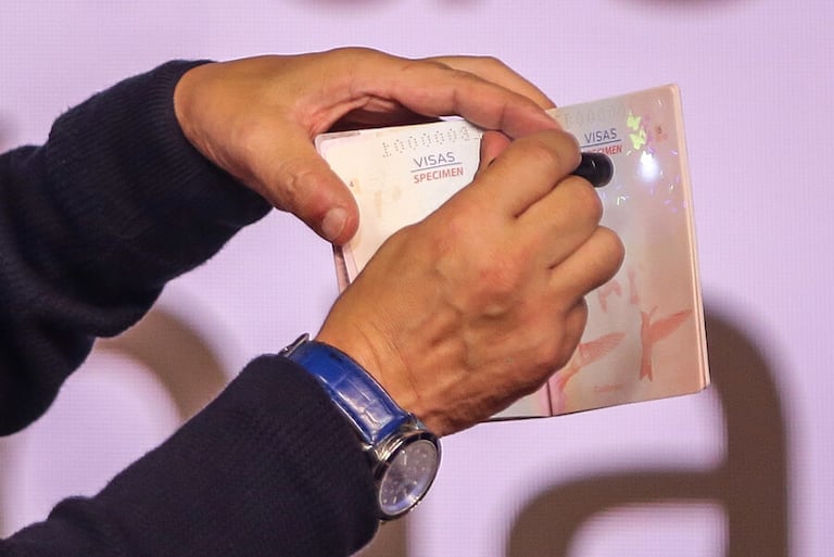 El nuevo documento tendrá detalles que se verán bajo la luz ultravioleta.