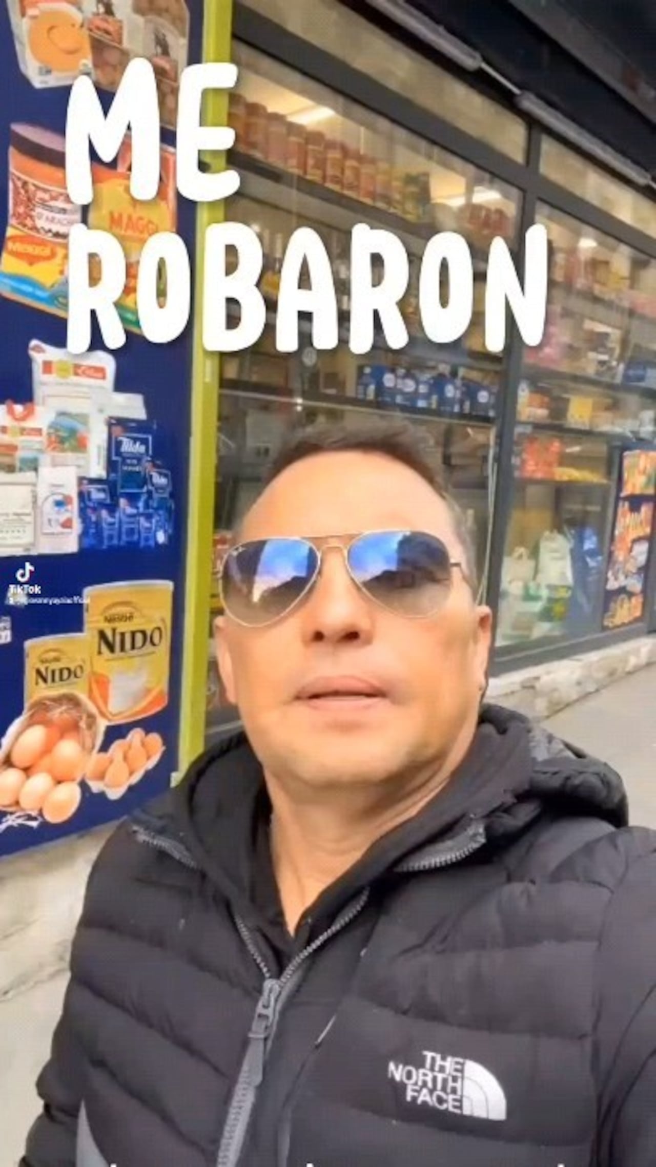 El artista quedó sorprendido luego de que lo robaran en París.