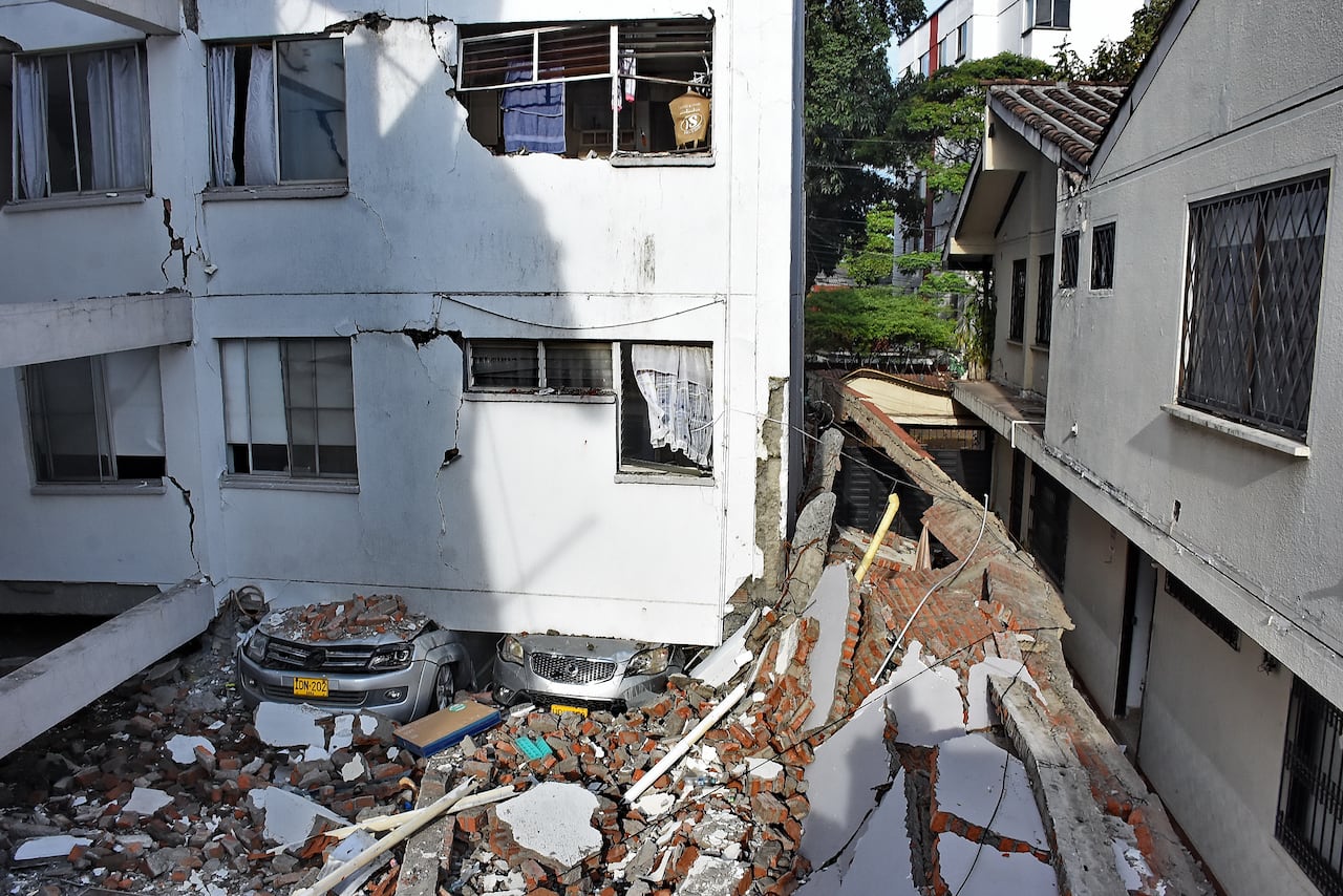 Tema de Domingo No Usar, Damnificados Edificio María Laureles y Cuarto de Legua.
