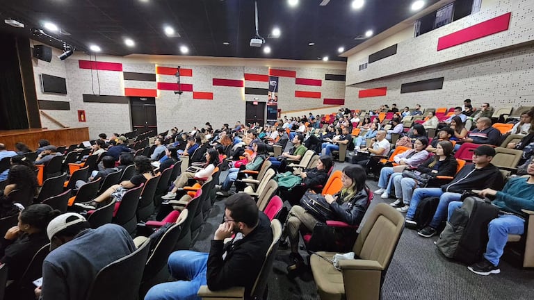 La decisión del Gobierno ha generado preocupación entre sectores académicos y estudiantes.