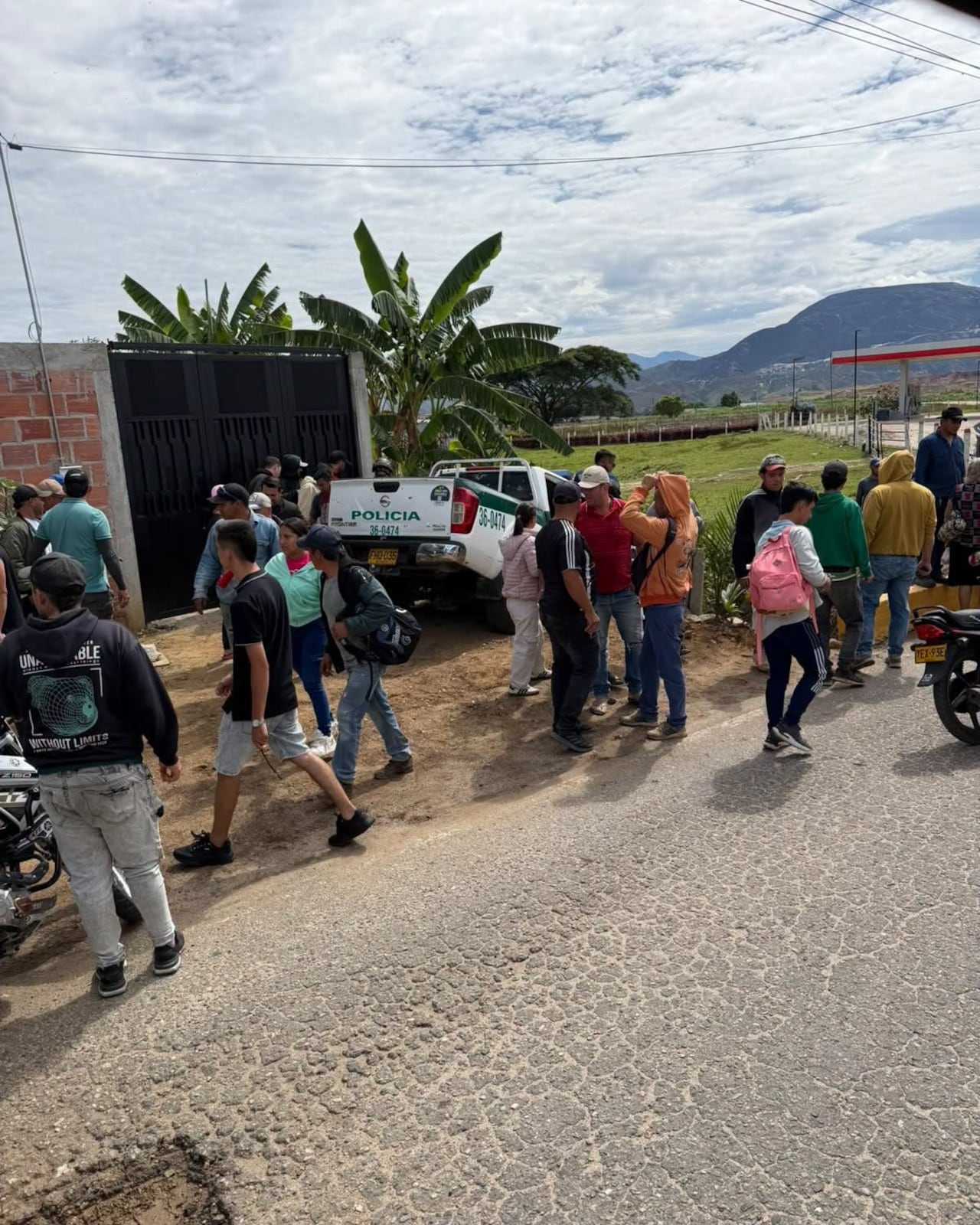 Los dos uniformados fueron atacados con armas largas mientras realizaban un patrullaje.