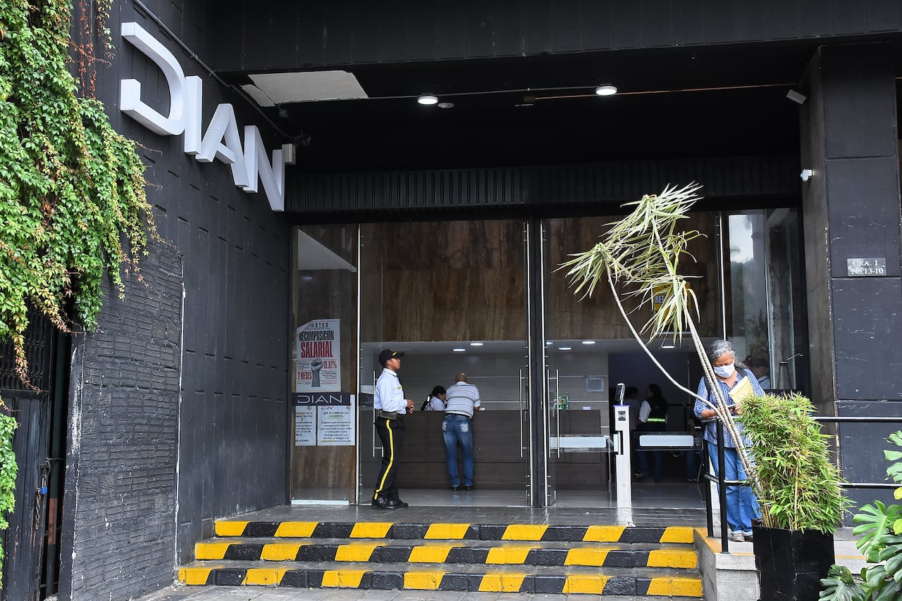 Entrevista Director y Feria de Servicios de la DIAN Seccional Cali.