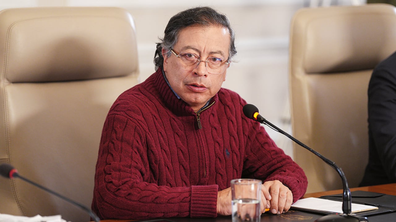 El presidente Petro prometió fortalecer la economía popular. Esa meta está en riesgo.