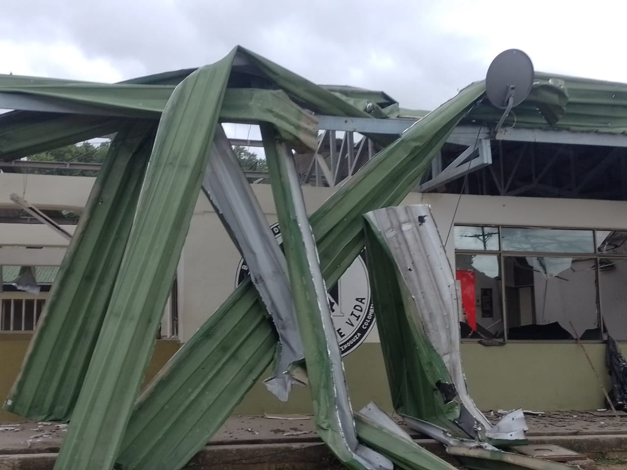 Daños en base militar de Arauca tras atentado del ELN.