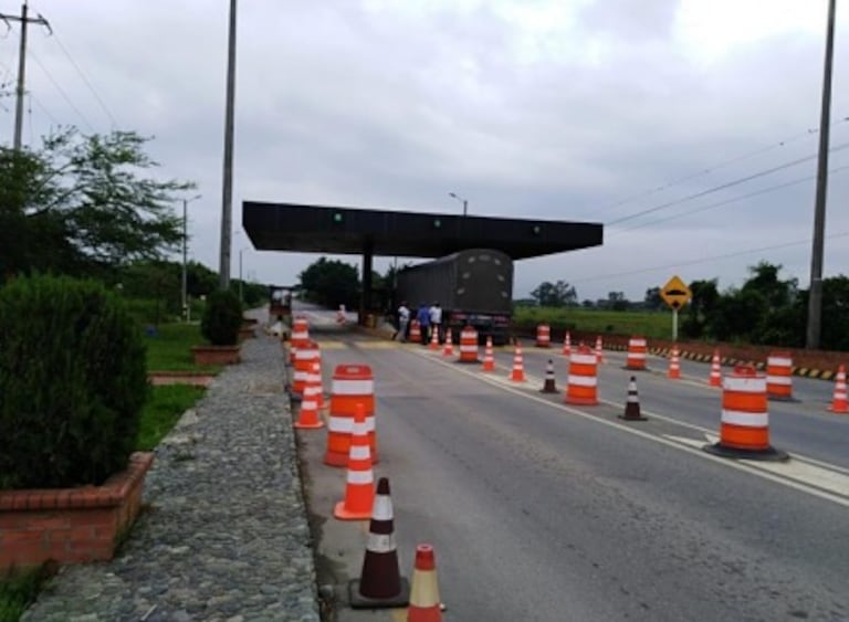 Los integrantes del Ejército frustraron este ataque con explosivos contra el peaje de Villa Rica, ubicado al norte del Cauca.