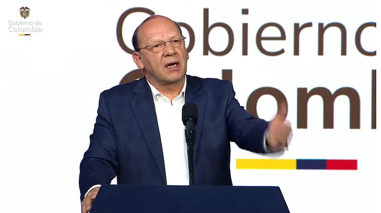 Germán Ávila, ministro de Hacienda, confirmó el incremento en los impuestos.