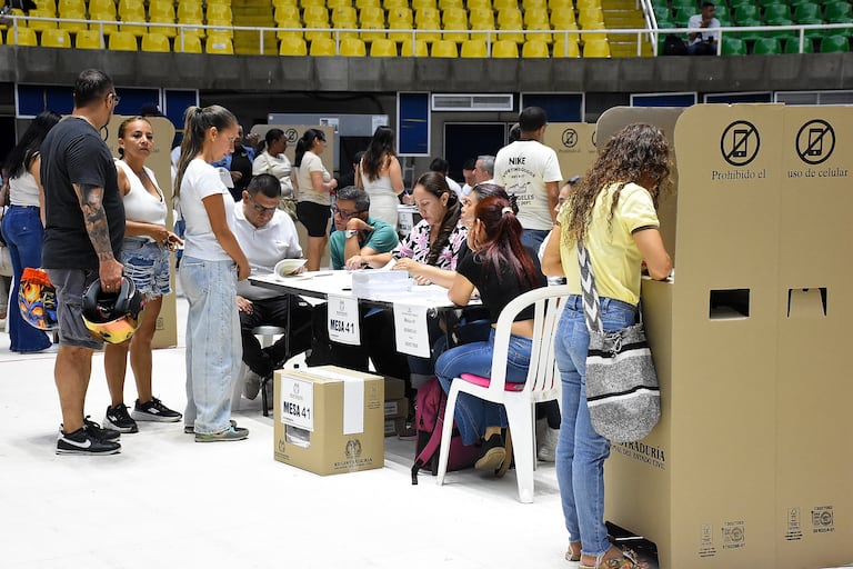 Elecciones Presidenciales Segunda Vuelta Coliseo del Pueblo