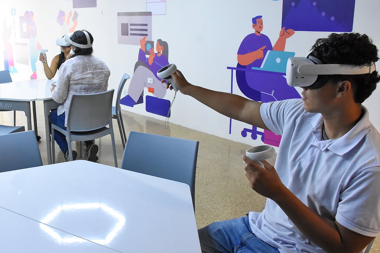 Sala Gamer Biblioteca Departamental Jorge Garcés Borrero.