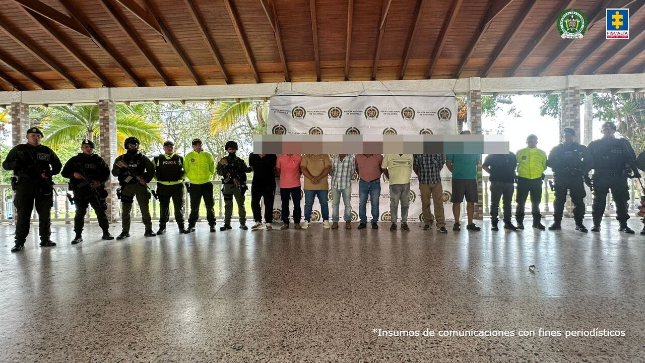 Entre los capturados se encuentran algunos exmiembros de la Policía.