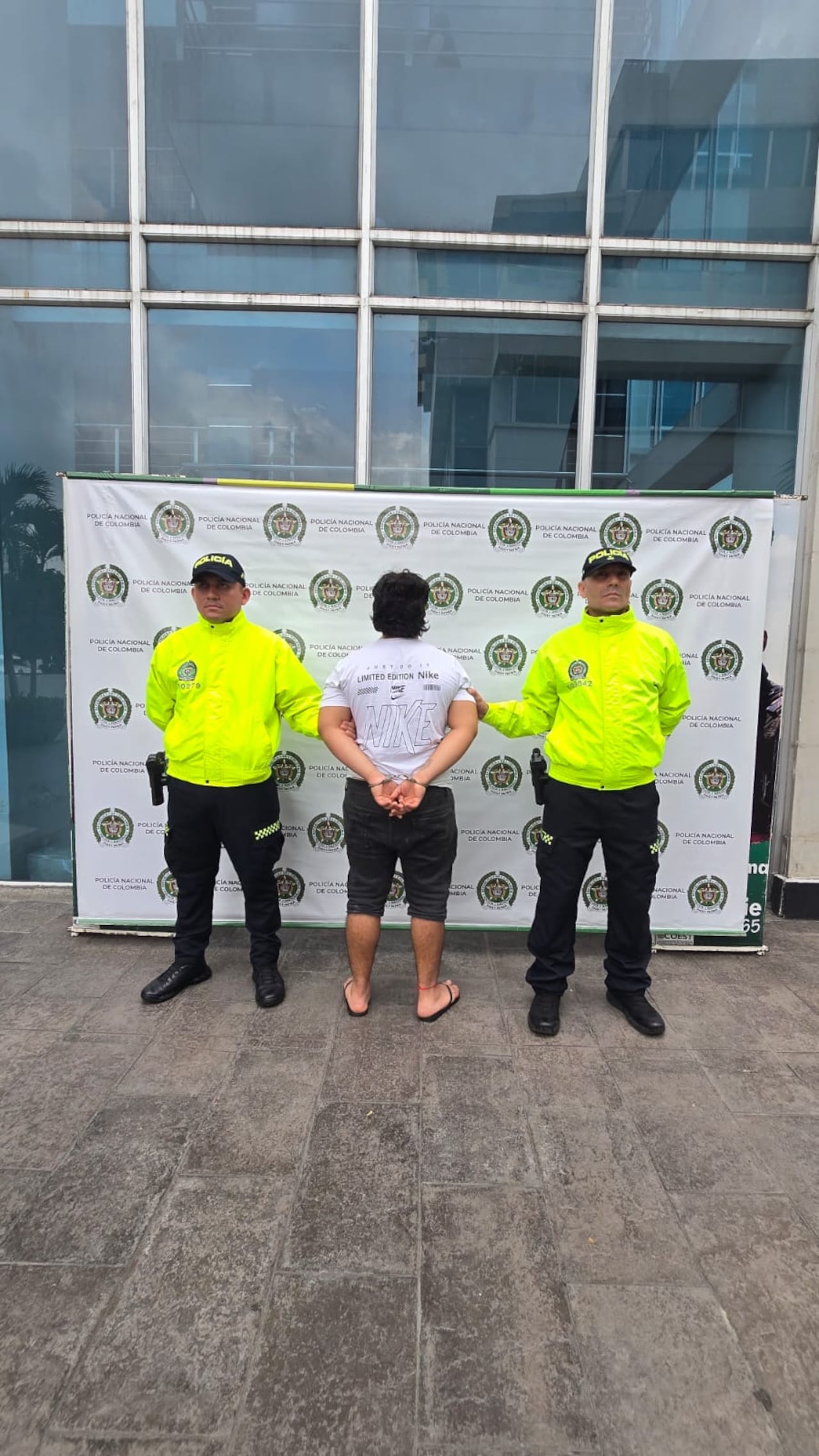 Alias Brandon es el primer capturado de la más reciente lista de la Policía Metropolitana sobre los más buscados en Cali.