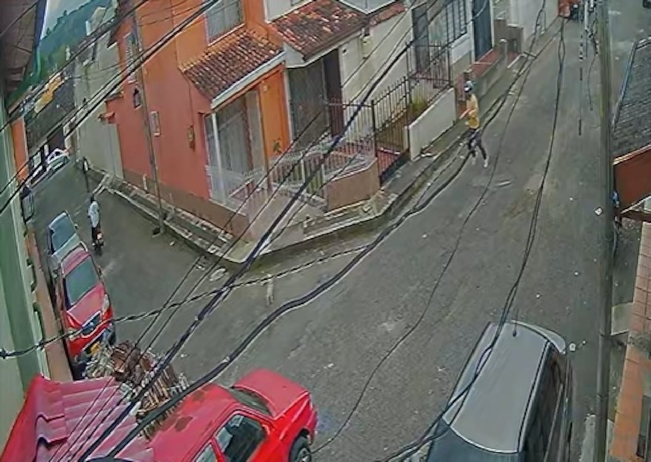 La víctima del hurto, agradeció la oportuna intervención policial que permitió la captura de uno de los presuntos responsables.