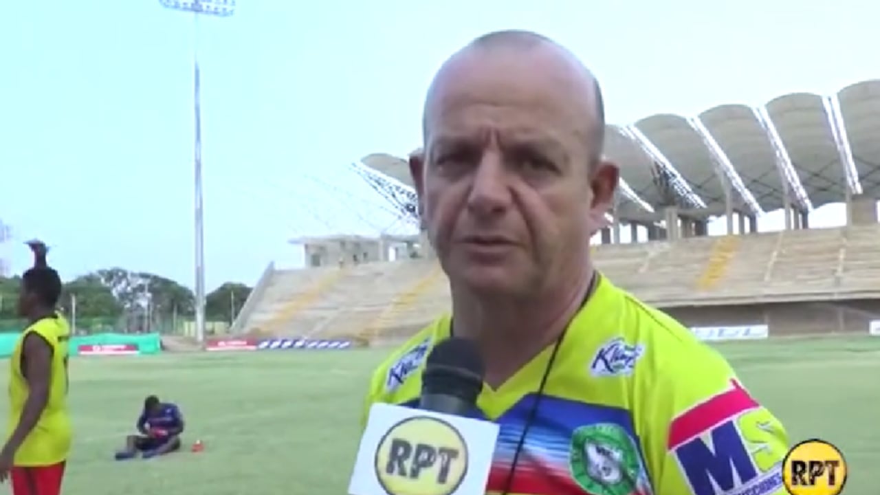 El técnico antioqueño Óscar Aristizábal tuvo un paso importante por equipos del Fútbol Profesional Colombiano y ligas como las de Panamá, Bolivia y Emiratos Árabes.