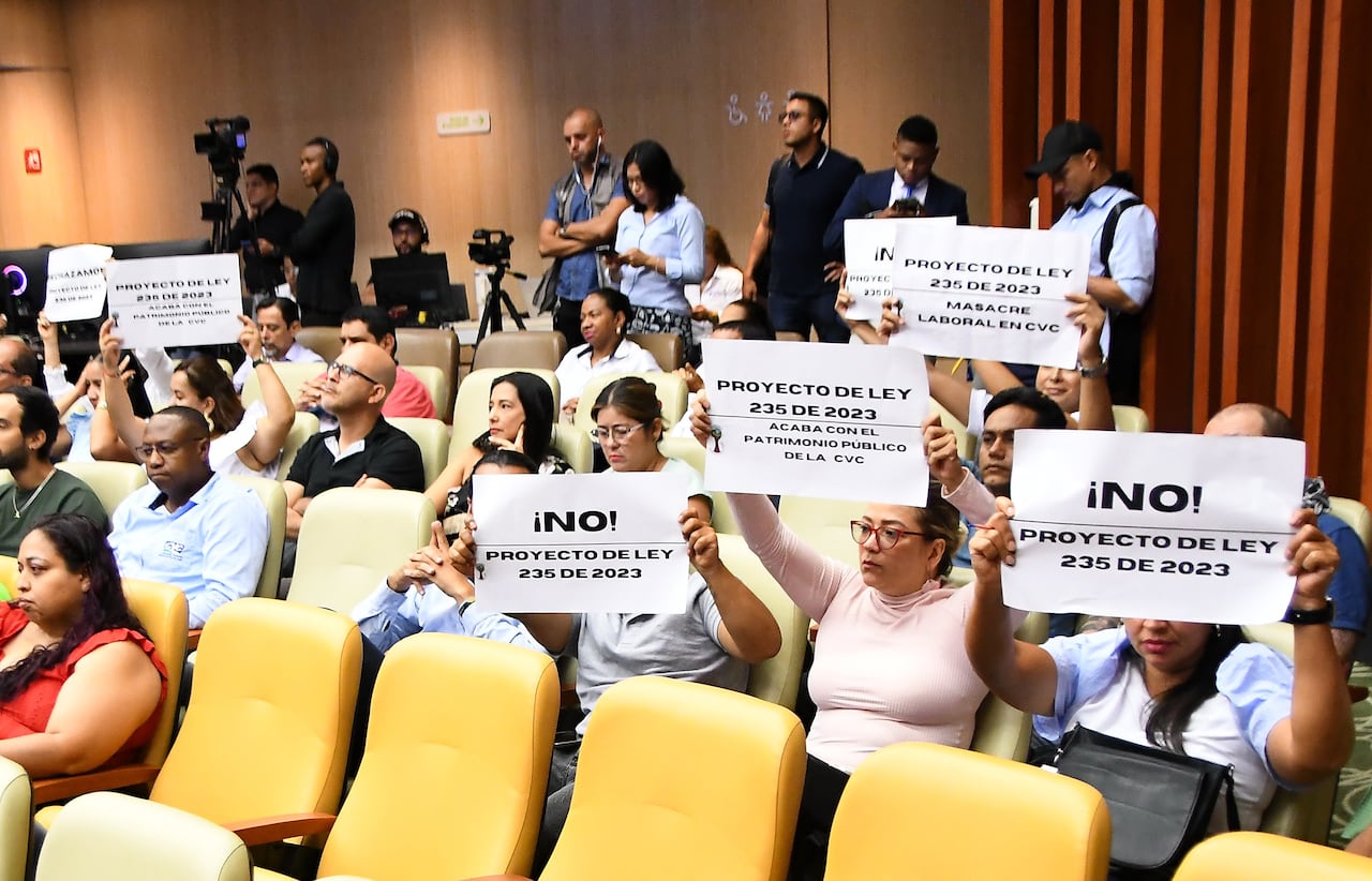 Audiencia CVC por la defensa del patrimonio de la CEC en la Cámara Comerció, Cali Valle del Cauca, Fotos Wirman Rios, Sep 23 de 2024, EL PAIS